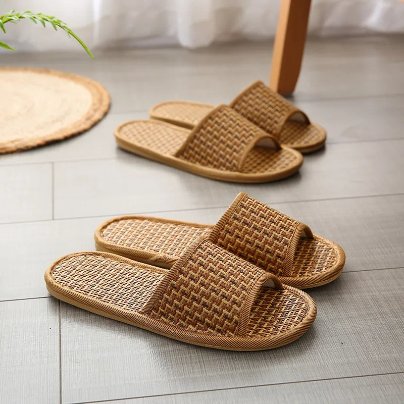 Hausschuhe aus Rattan ⎜ Bequeme Strohsandalen mit Atmungsaktivem Design für den Alltag