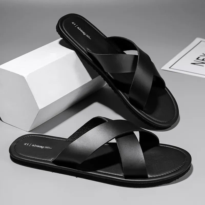 Leichte Slipper für Herren ⎜ Bequeme, Schwarze Freizeitschuhe mit Weicher Sohle