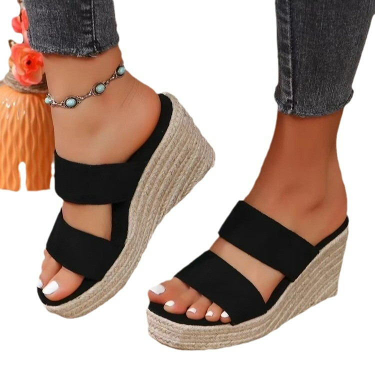Keilabsatz Hausschuhe für Damen ⎜ Sommerliche Sandalen mit Seilsohle und bequemem Doppelriemen