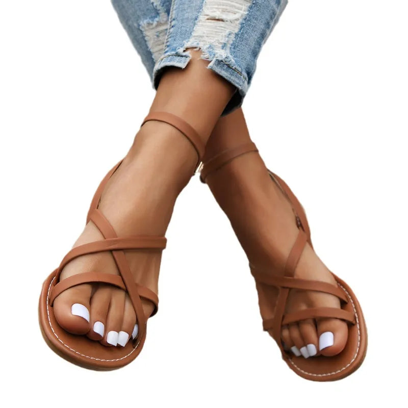 Damen Römersandalen mit Weicher Sohle ⎜ Bequeme Flache Sommerschuhe im Eleganten Stil für Strand & Alltag