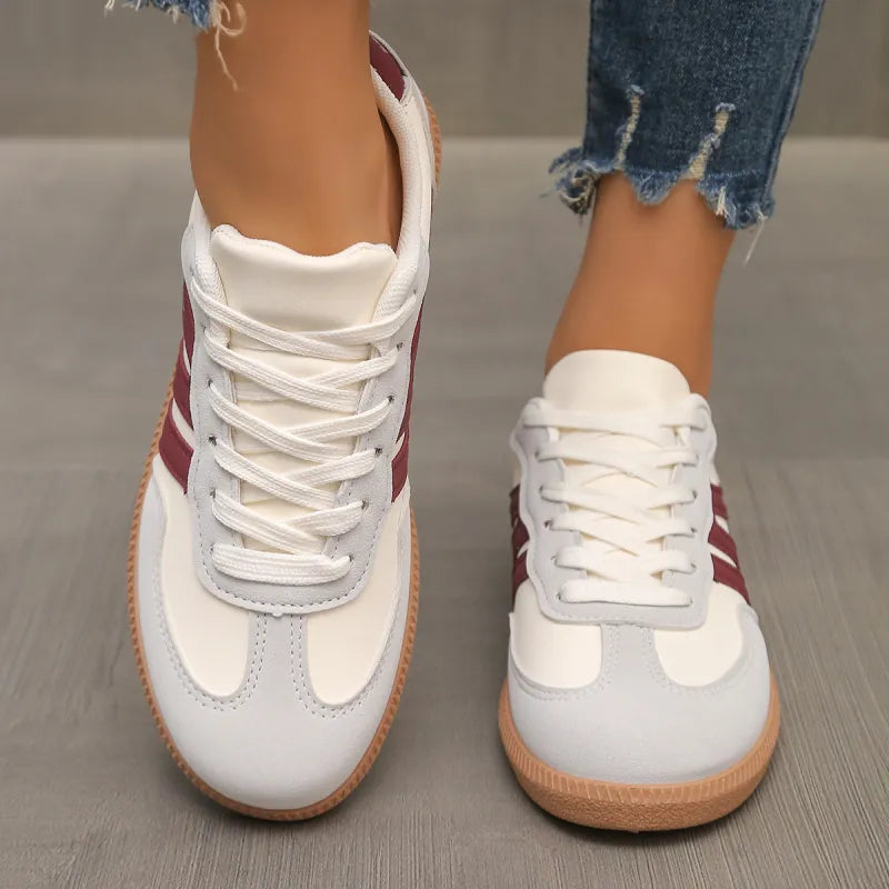 Damen Sneakers ⎜ Bequeme Schuhe mit Kontraststreifen und rutschfester Sohle für den Alltag