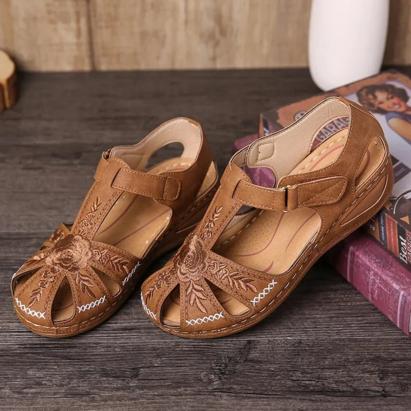 Damen Casual-Sandalen ⎜ Rutschfest mit Weicher Leichtsohle und Retro-Design für Alltag & Freizeit