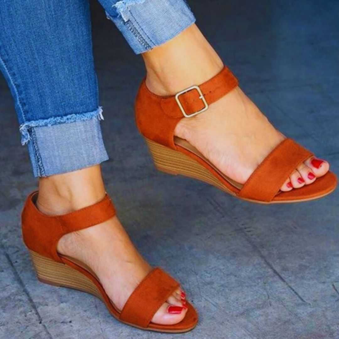 Damen Keilsandalen ⎜ Bequeme Sommerschuhe mit Verstellbarem Riemen und Modernem Design für Alltag & Freizeit