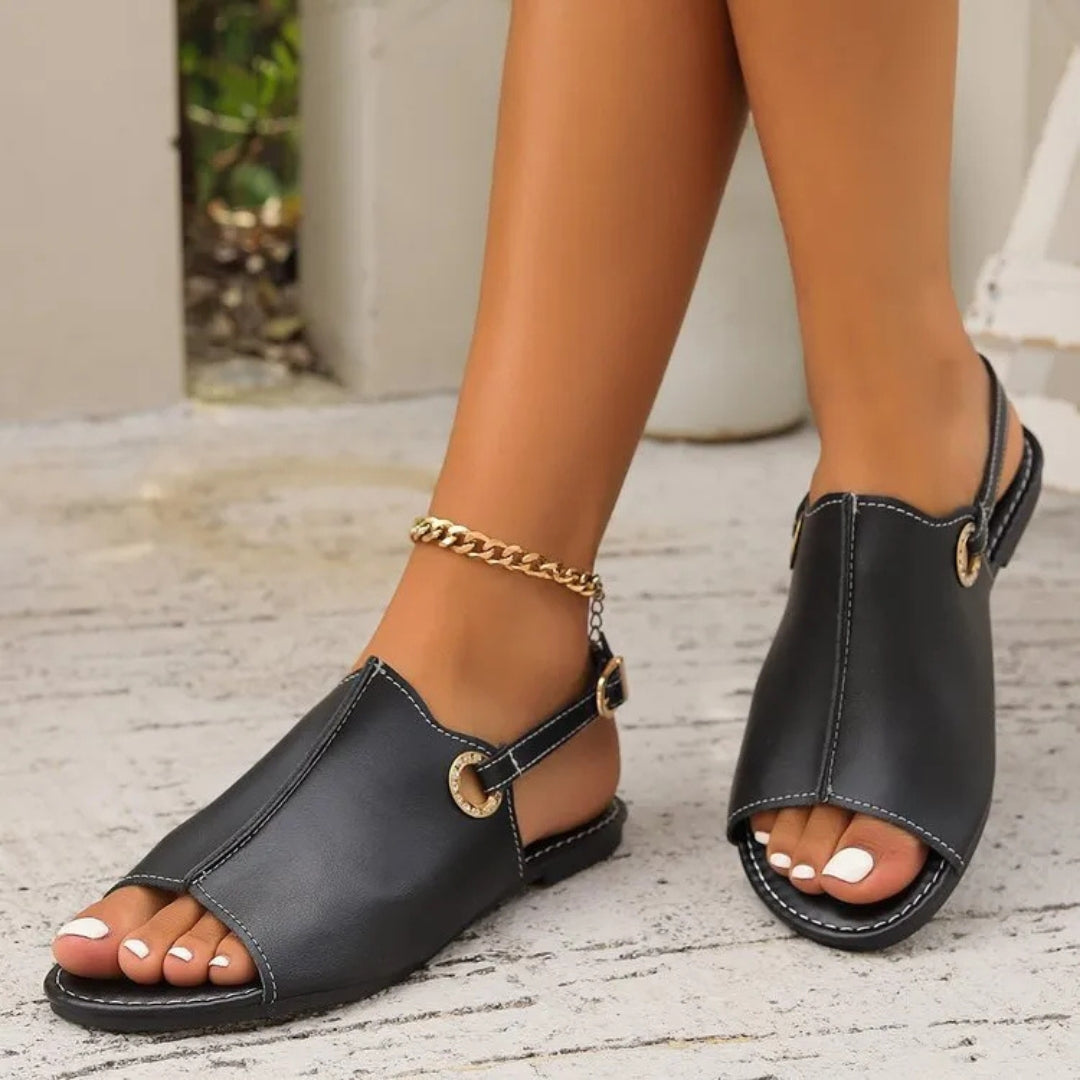 Flache Sandalen für Damen ⎜ Offene Sommerschuhe mit Fersenriemen und Schnalle für Strand und Freizeit