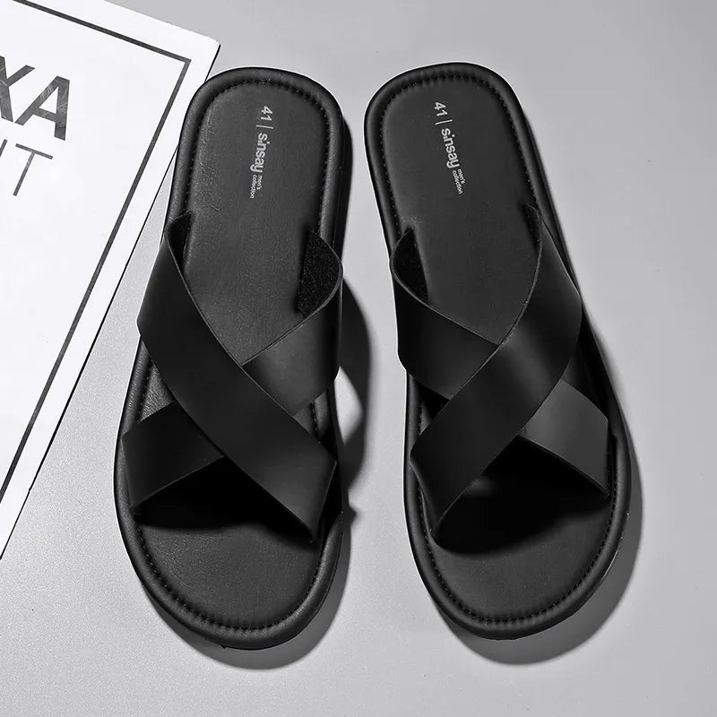 Leichte Slipper für Herren ⎜ Bequeme, Schwarze Freizeitschuhe mit Weicher Sohle