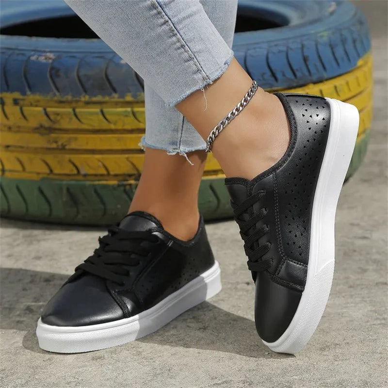 Flache Sneaker für Damen ⎜ Bequeme Schuhe mit Durchbrochenem Design für den Sommer und Freizeit