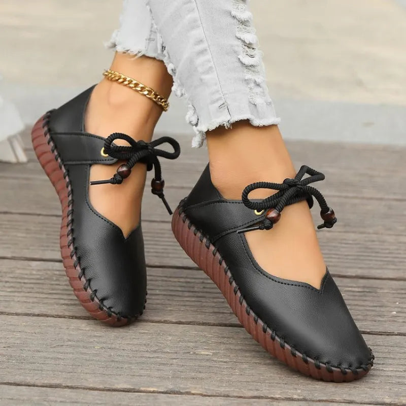 Freizeitschuhe für Damen ⎜ Bequeme Slip-On Schuhe mit Kordelzug und strapazierfähiger Sohle