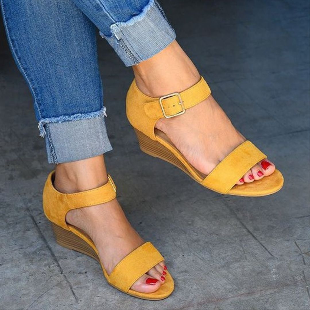 Damen Keilsandalen ⎜ Bequeme Sommerschuhe mit Verstellbarem Riemen und Modernem Design für Alltag & Freizeit