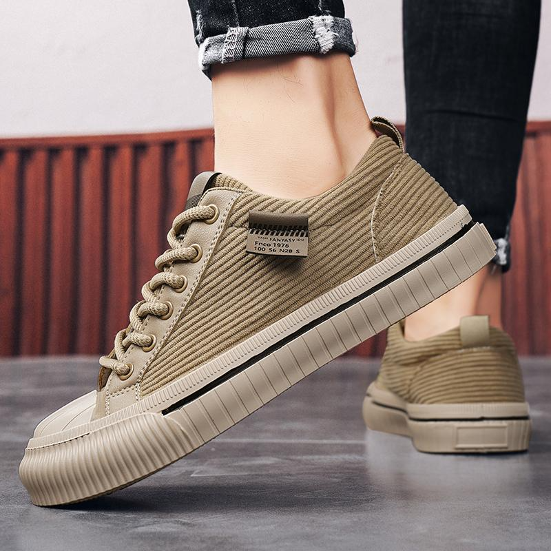 Herren Sneakers ⎜ Bequeme Low-Top Schuhe aus Cord für lässigen Freizeitlook
