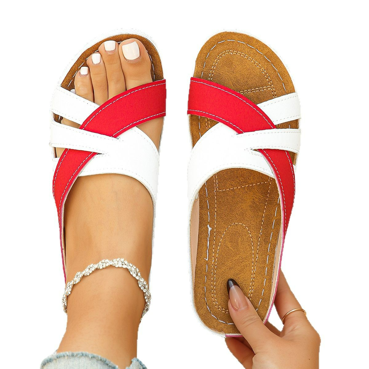 Damen Wedge Slippers mit Farbblock-Design ⎜ Bequeme Plateauslipper mit Kreuzband-Optik und Holz-Style