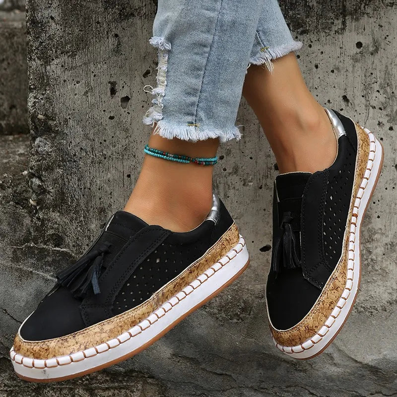 Loafers für Damen ⎜ Bequeme Flats mit Quasten-Detail und elastischem Slip-On Design