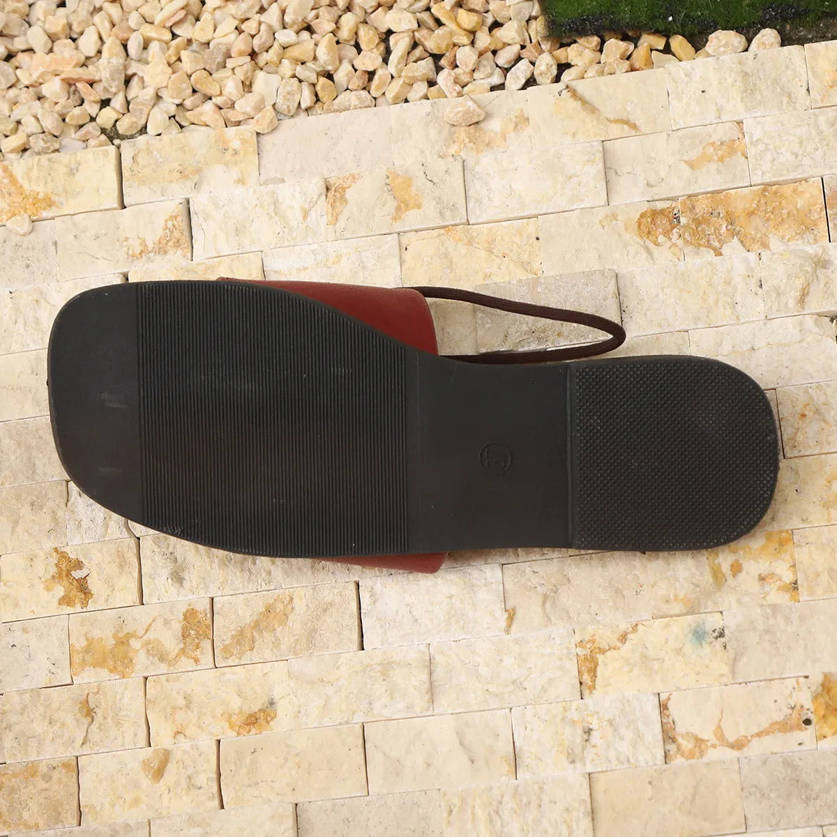 Flache Sandalen für Damen ⎜ Bequeme Flip-Flops im Römischen Stil für den Sommer