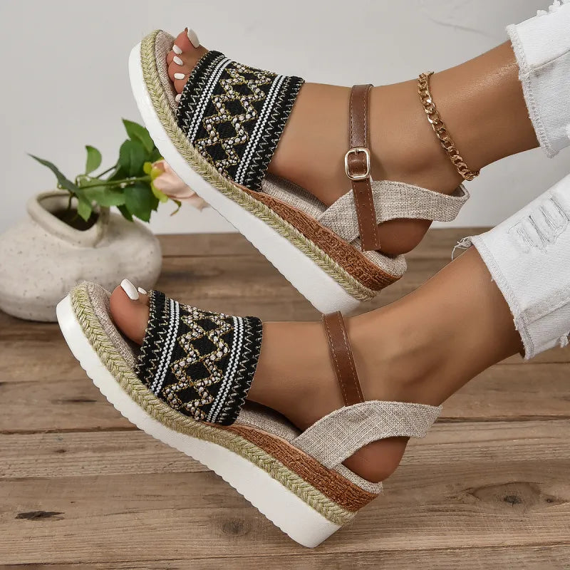 Damen Keilsandaletten mit Knöchelriemen ⎜ Bequeme Sommerschuhe mit Flacher Sohle für Alltag und Große Größen