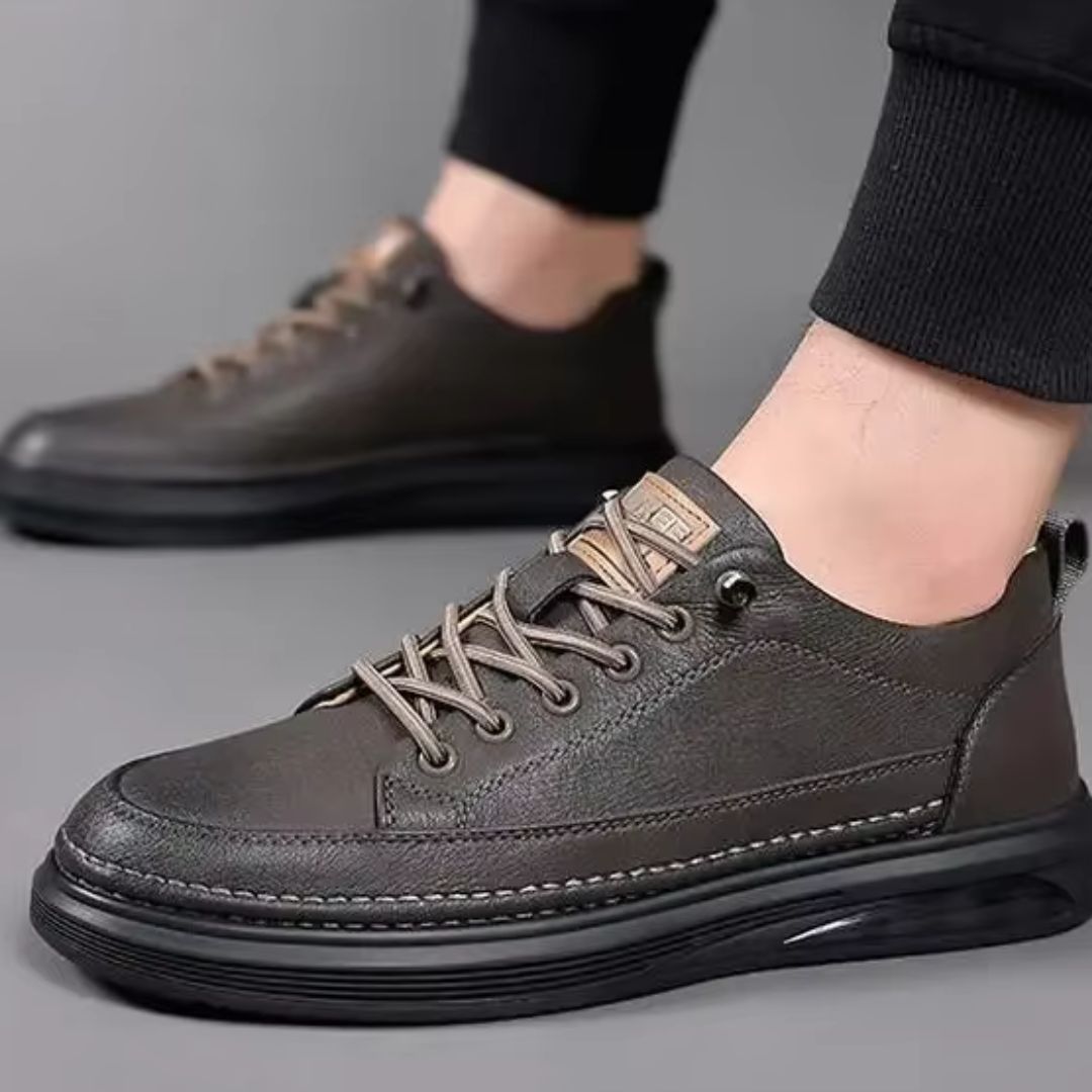 Herren Sneakers ⎜ Bequeme Sport- und Freizeitschuhe aus Leder mit gepolsterter Sohle