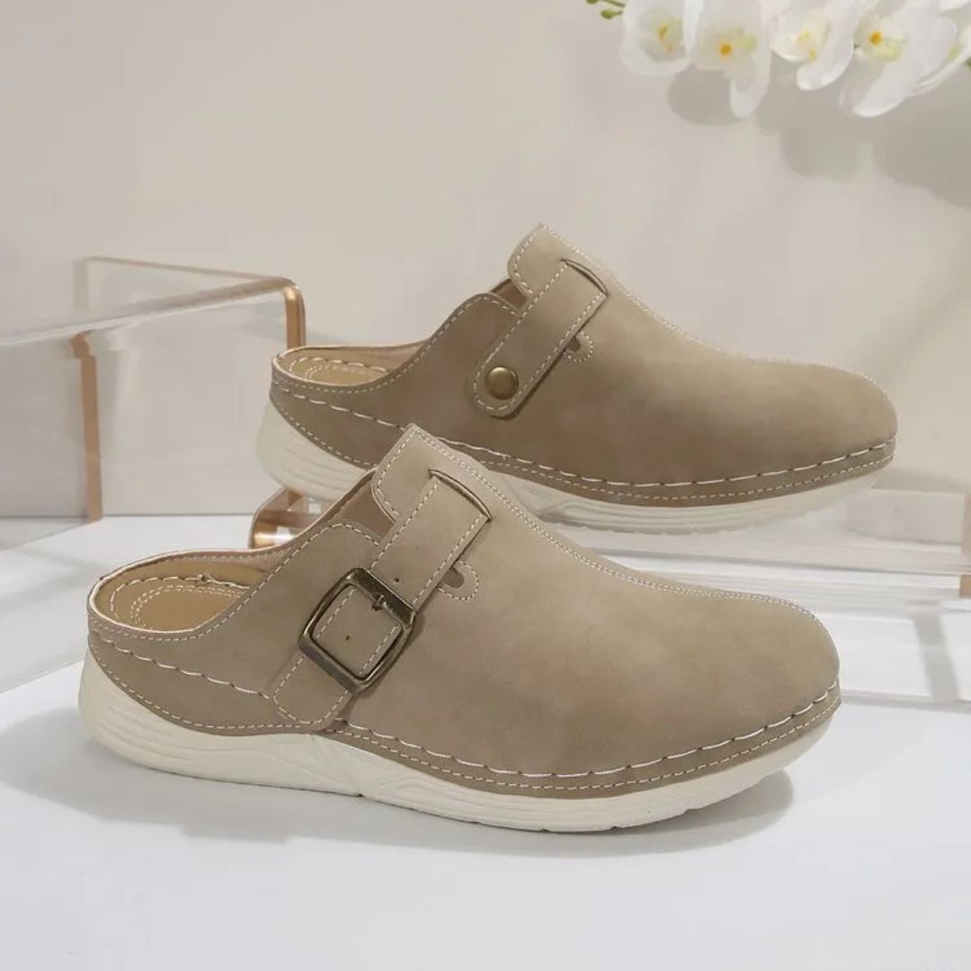 Damen Wedge Slippers mit Metall-Schnalle ⎜ Bequeme Clogs mit Riegelverschluss und trendigem Design