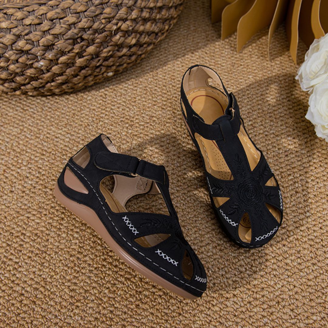 Damen Casual-Sandalen ⎜ Rutschfest mit Weicher Leichtsohle und Retro-Design für Alltag & Freizeit