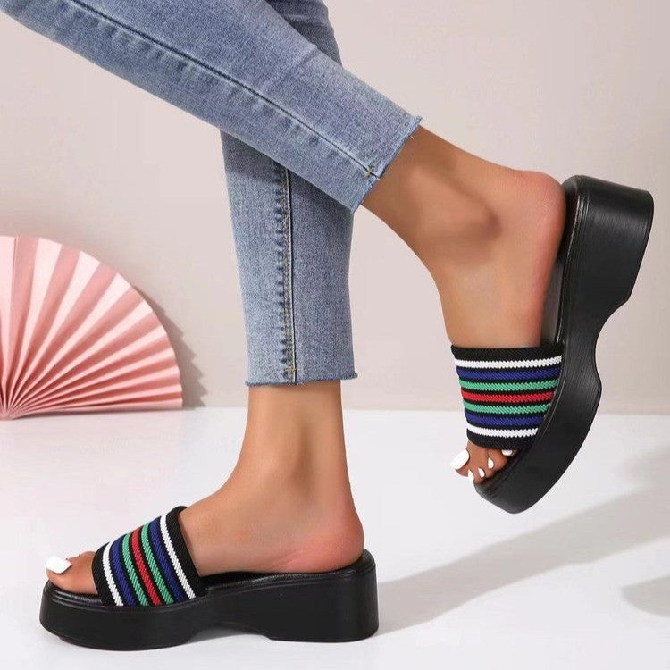 Modische Plateau-Slipper für Damen ⎜ Bequeme Wedges mit Leopardenmuster für vielseitige Outfits