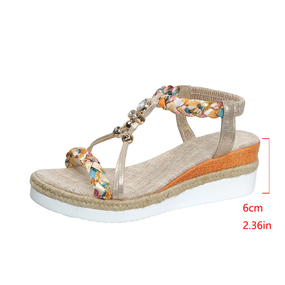 Damen Wedges mit geflochtenem Riemen ⎜ Komfortable Sandalen mit Perlen-Details und modischer Sohle