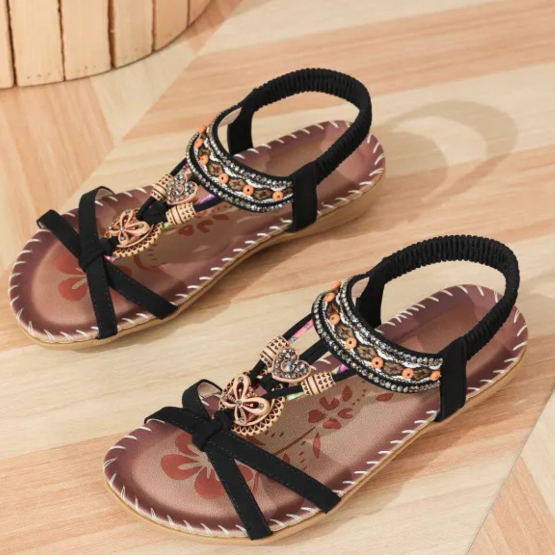 Damen Flache Sandalen ⎜ Bequeme Sommerschuhe mit Blumen- und Strassdekor für Alltag & Strand