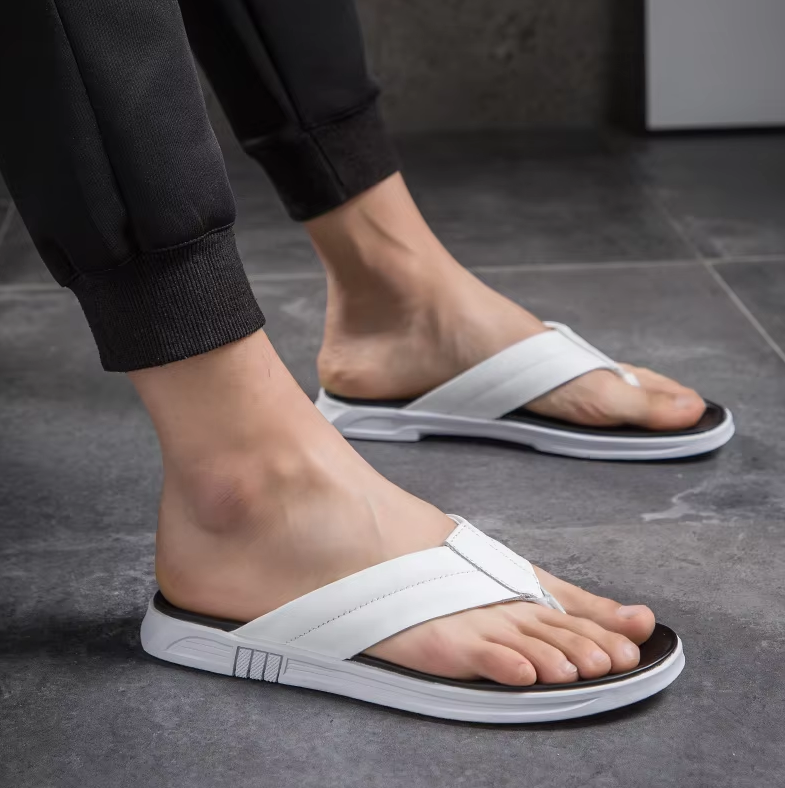 Herren Flip-Flops für den Sommer ⎜ Bequeme Leder-Sandalen für Strand und Freizeit