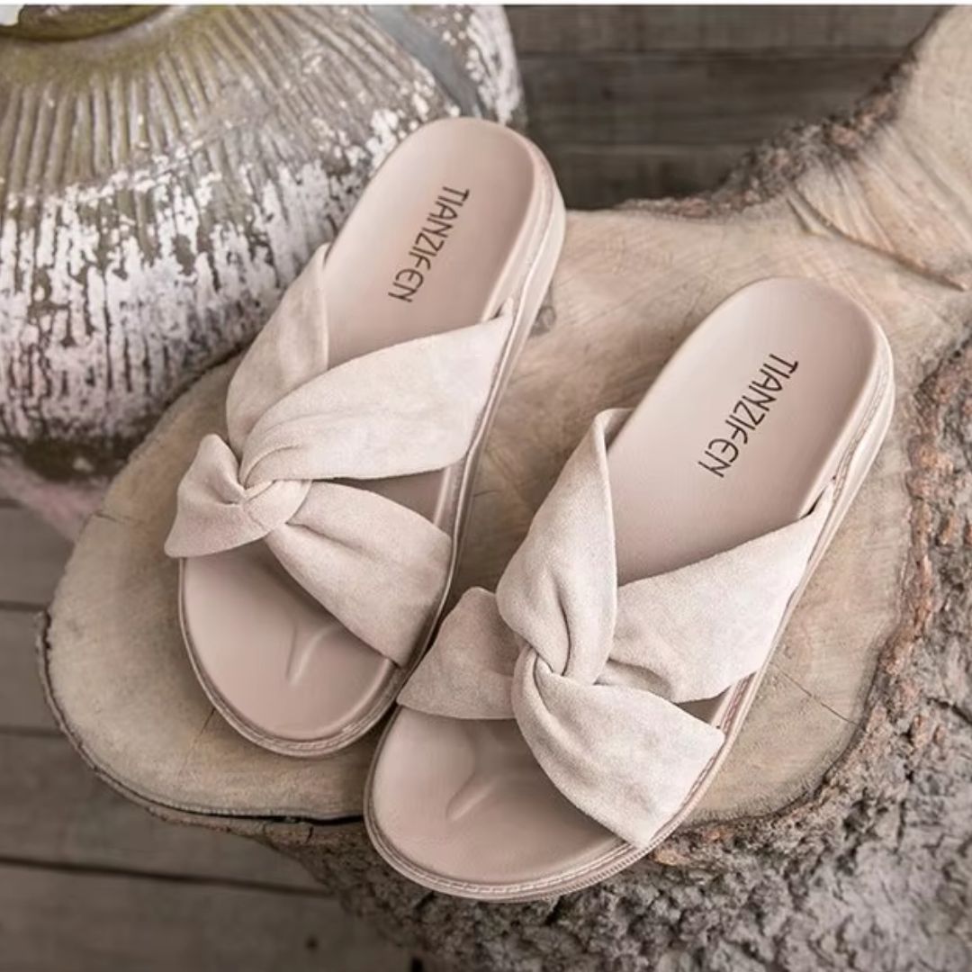 Damen Sandalen im Sommerstil ⎜ Bequeme Schuhe mit Schleifen-Design für einen lässigen Look