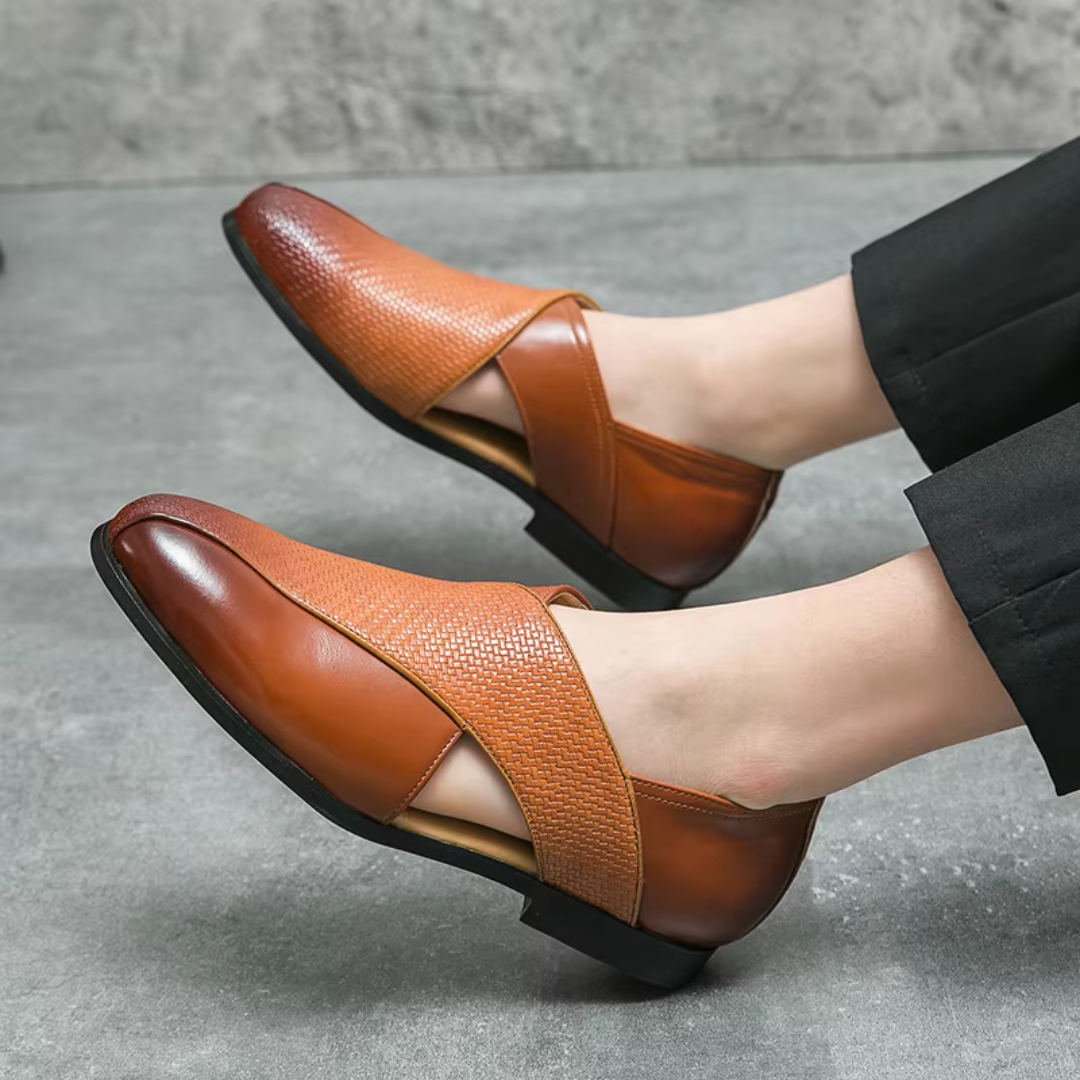 Herren Sandalen ⎜ Modische Leder-Schuhe mit atmungsaktivem Design für den Sommer