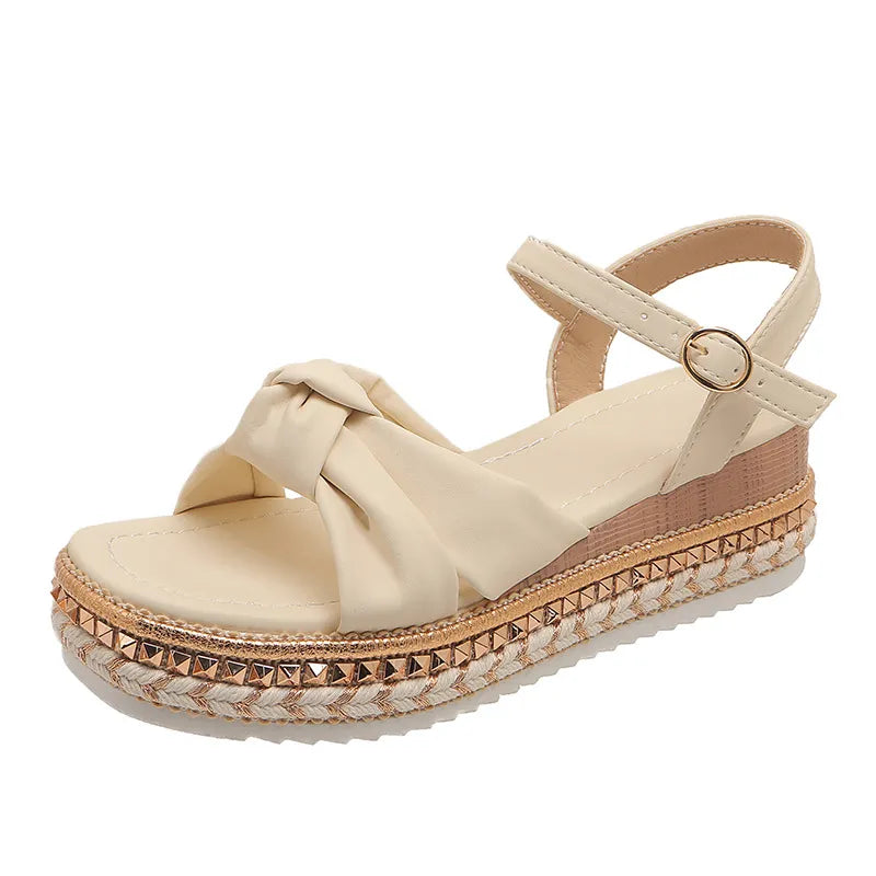 Damen Plateau-Sandalen ⎜ Bequeme Sommerschuhe mit Schleife und Verstellbarem Riemen für Alltag & Urlaub