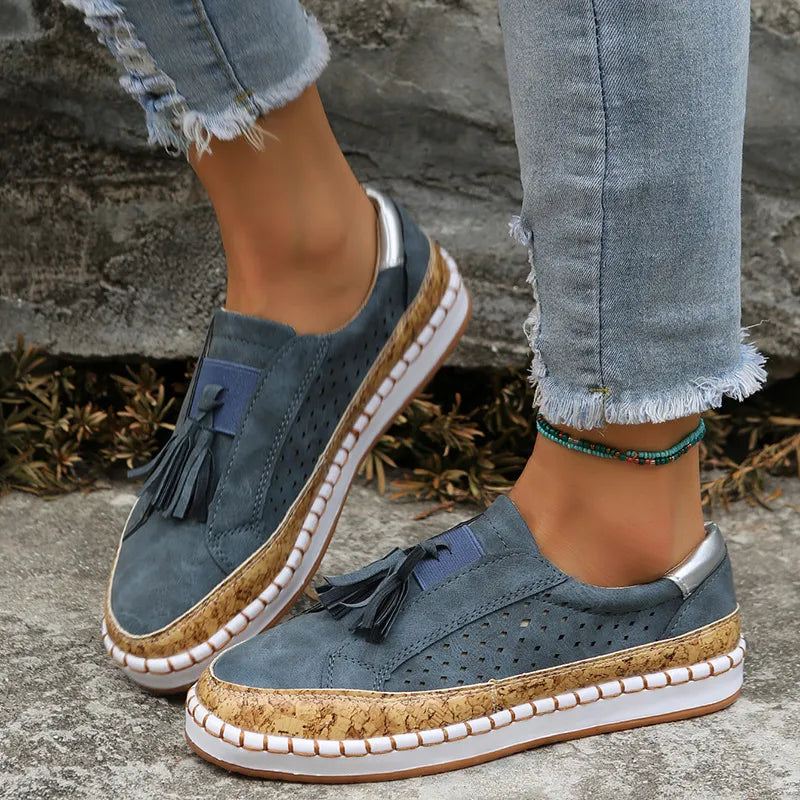 Loafers für Damen ⎜ Bequeme Flats mit Quasten-Detail und elastischem Slip-On Design