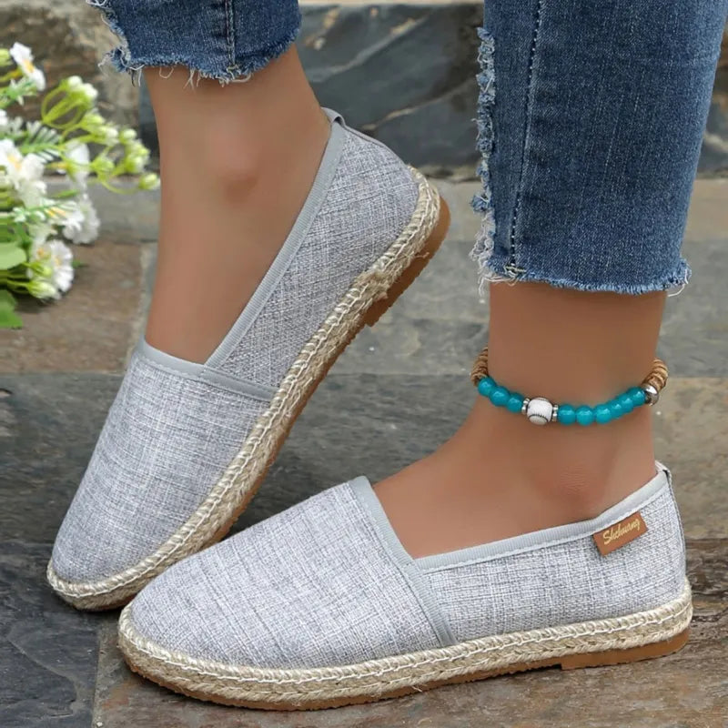 Espadrilles für Damen ⎜ Bequeme Slip-On Schuhe mit Jute-Sohle und klassischem Denim-Design