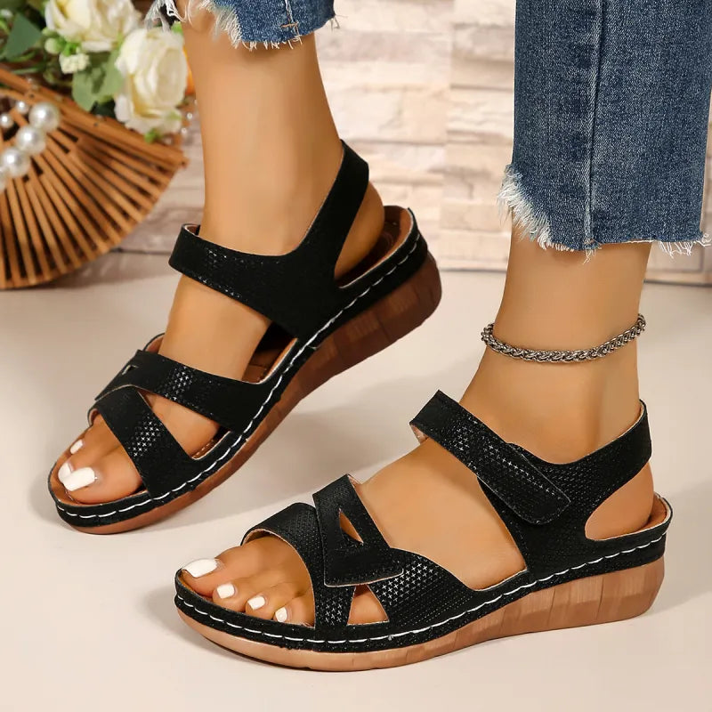 BequemAktiv ⎜ Damen Sandalen Klettverschluss Peep-Toe bequem Sommer weit Größe