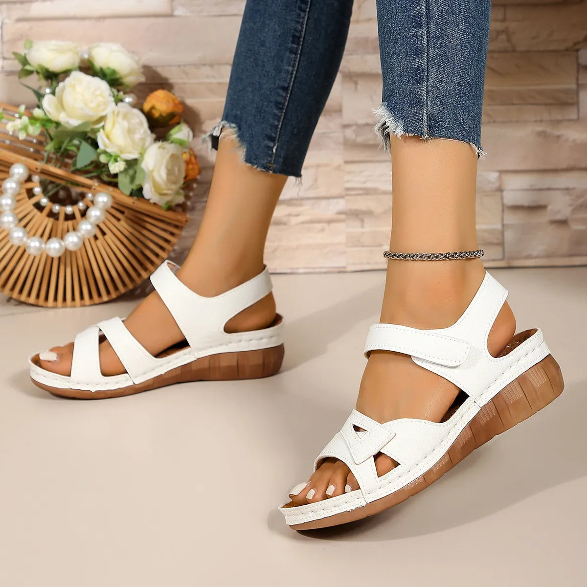 BequemAktiv ⎜ Damen Sandalen Klettverschluss Peep-Toe bequem Sommer weit Größe