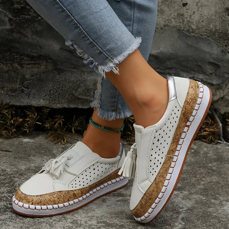 Loafers für Damen ⎜ Bequeme Flats mit Quasten-Detail und elastischem Slip-On Design