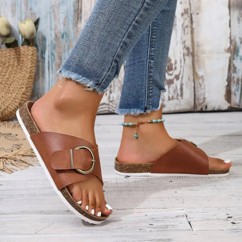Flache Damen Slipper ⎜ Bequeme Schuhe mit Schnalle und Stilvollem Design für Sommer und Alltag