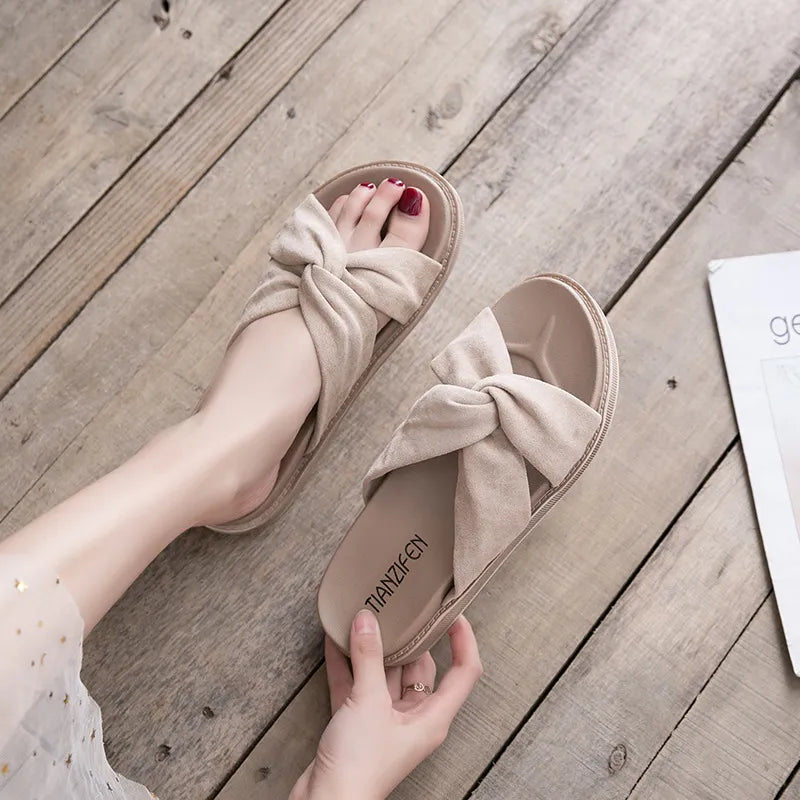 Damen Sandalen im Sommerstil ⎜ Bequeme Schuhe mit Schleifen-Design für einen lässigen Look