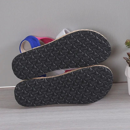 Flache Sandalen für Damen ⎜ Bequeme Sommerschuhe mit Kreuzriemen und Flexibler Bastsohle