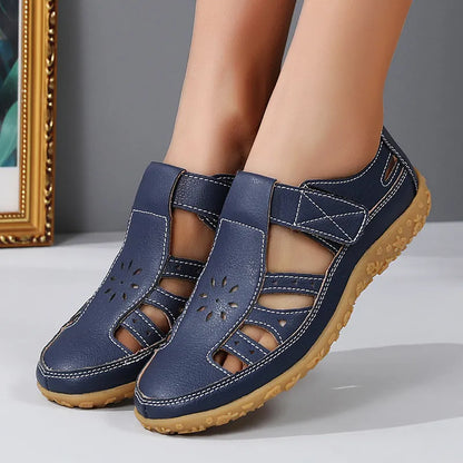Damen Sommerschuhe mit Lochmuster ⎜ Bequeme Flats mit Klettverschluss und rutschfester Sohle für den Alltag