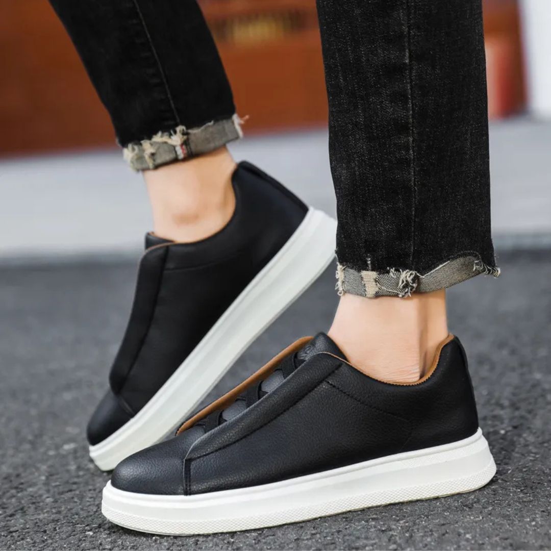 Herren Sneaker ⎜ Atmungsaktive Leder-Schuhe mit Elastischen Schnürsenkeln für Bequemen Tragekomfort