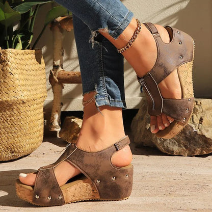Keilabsatz Sandalen für Damen ⎜ Modische Sommerschuhe mit Reißverschluss und komfortablem Tragegefühl