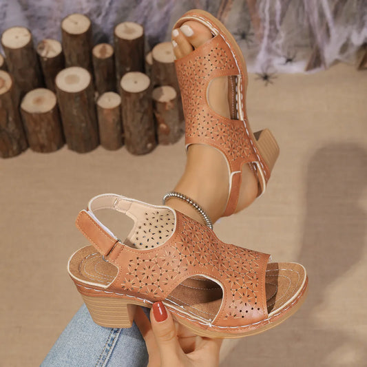 High Heel Sandalen für Damen ⎜ Komfortable Peeptoe-Schuhe mit dickem Absatz und modischem Design