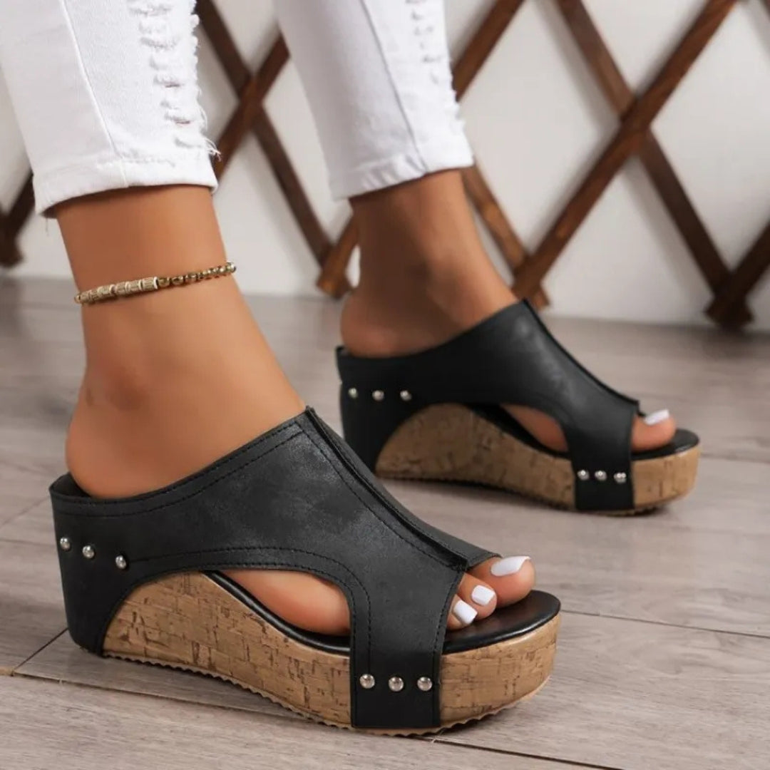 Plateausandalen für Damen ⎜ Offene Keilschuhe mit Komfortweite und Rutschfester Sohle für Den Sommer