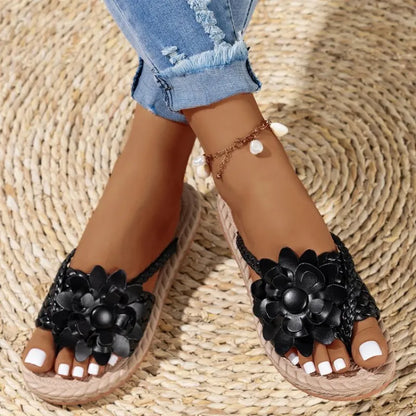 Bunte Damen Flip-Flops ⎜ Komfortable Sommerschuhe mit Blumenapplikationen und Geflochtenem Design