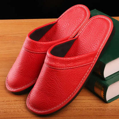 Hausschuhe aus Leder für Herren ⎜ Bequeme Slipper für alle Jahreszeiten mit Rutschfester Sohle