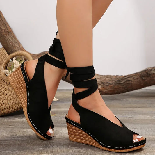 Damen Keilsandaletten mit Schnürung ⎜ Bequeme Sommerschuhe mit runder Spitze und offener Zehenpartie