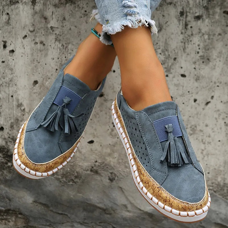 Loafers für Damen ⎜ Bequeme Flats mit Quasten-Detail und elastischem Slip-On Design