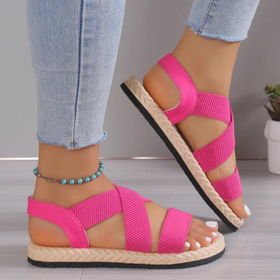 Flache Sandalen für Damen ⎜ Bequeme Sommerschuhe mit Kreuzriemen und Flexibler Bastsohle