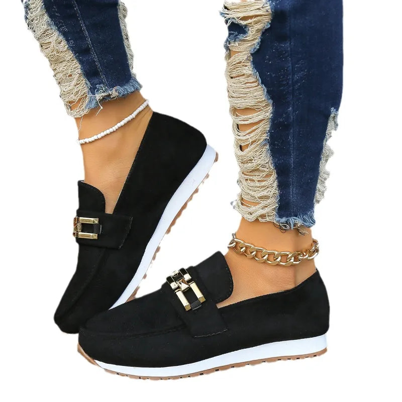 Plattform-Slipper für Damen ⎜ Bequeme Schuhe mit Glitzerakzent und Goldener Kette für Stil und Komfort
