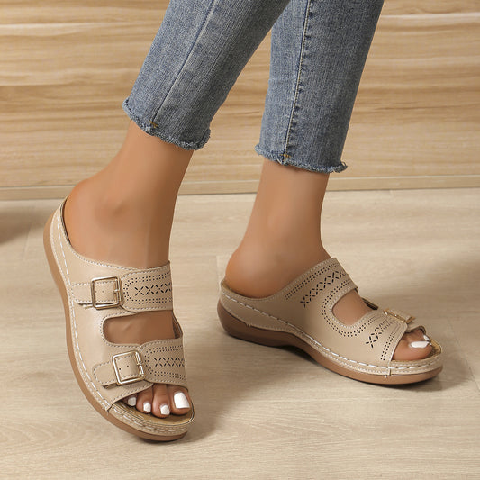 Komfort Sandalen für Damen ⎜ Leichte Pantoletten mit Schnallen und Keilsohle für Alltag und Freizeit