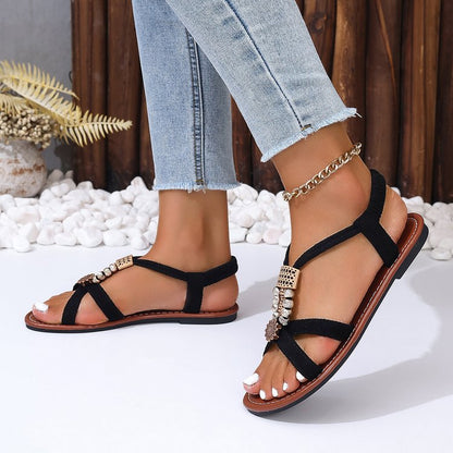 Damen Sandalen mit Schmuckdetails ⎜ Bequeme Sommerschuhe mit elastischem Riemen und Metallelementen