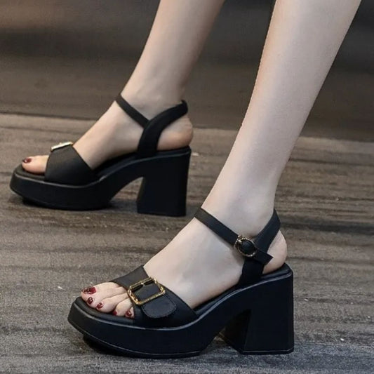Damen Plateau Sandalen mit Blockabsatz ⎜ Stylische Schuhe mit verstellbarem Riemen und hohem Tragekomfort