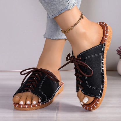 Sommer Slipper für Damen ⎜ Bequeme offene Schuhe mit Denim-Optik und Schnürung für Freizeit und Alltag